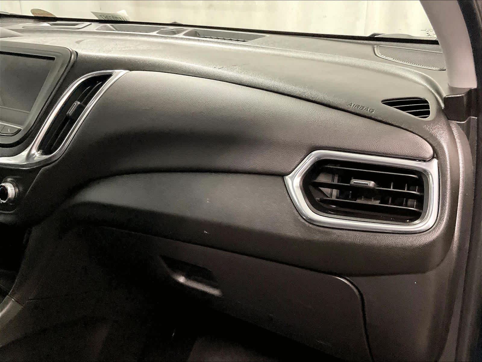 2022 Chevrolet Equinox LT - Photo 13