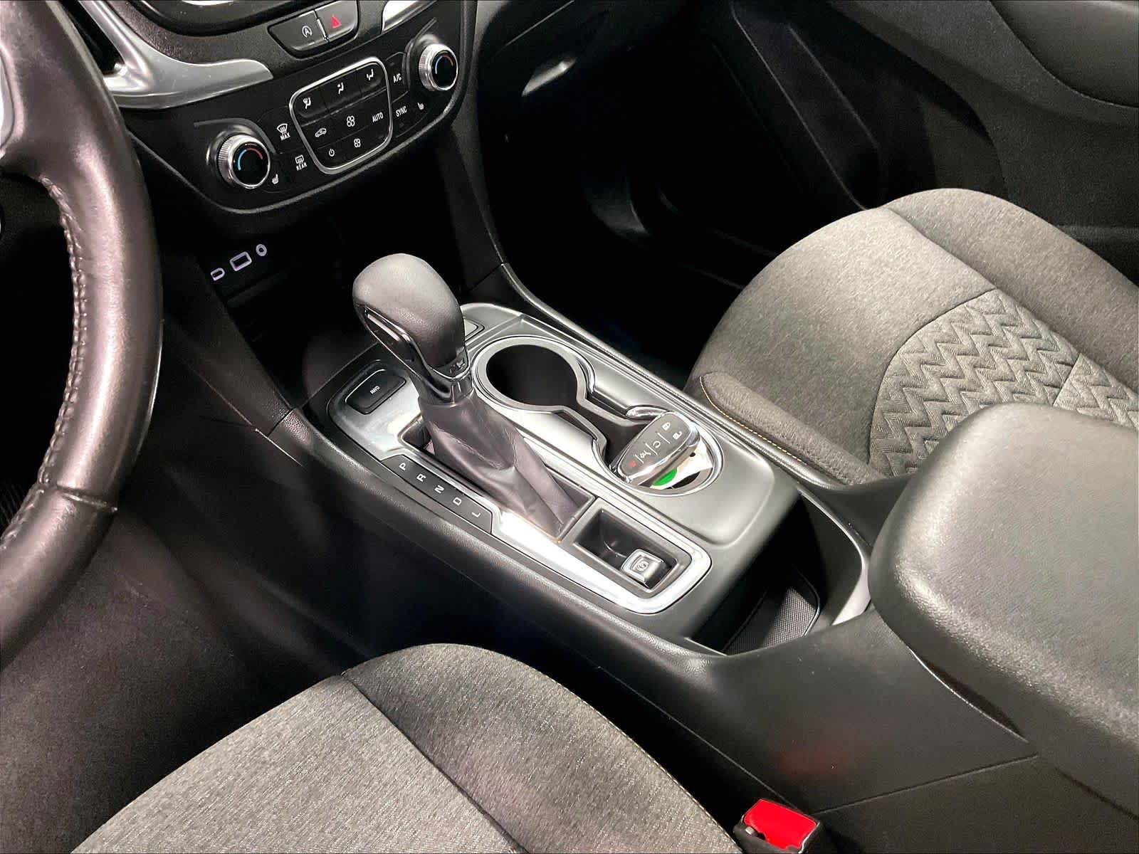 2022 Chevrolet Equinox LT - Photo 20