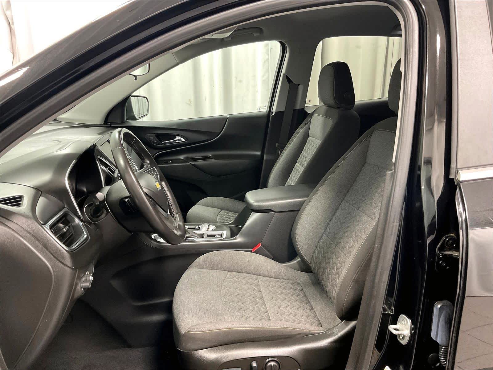 2022 Chevrolet Equinox LT - Photo 10