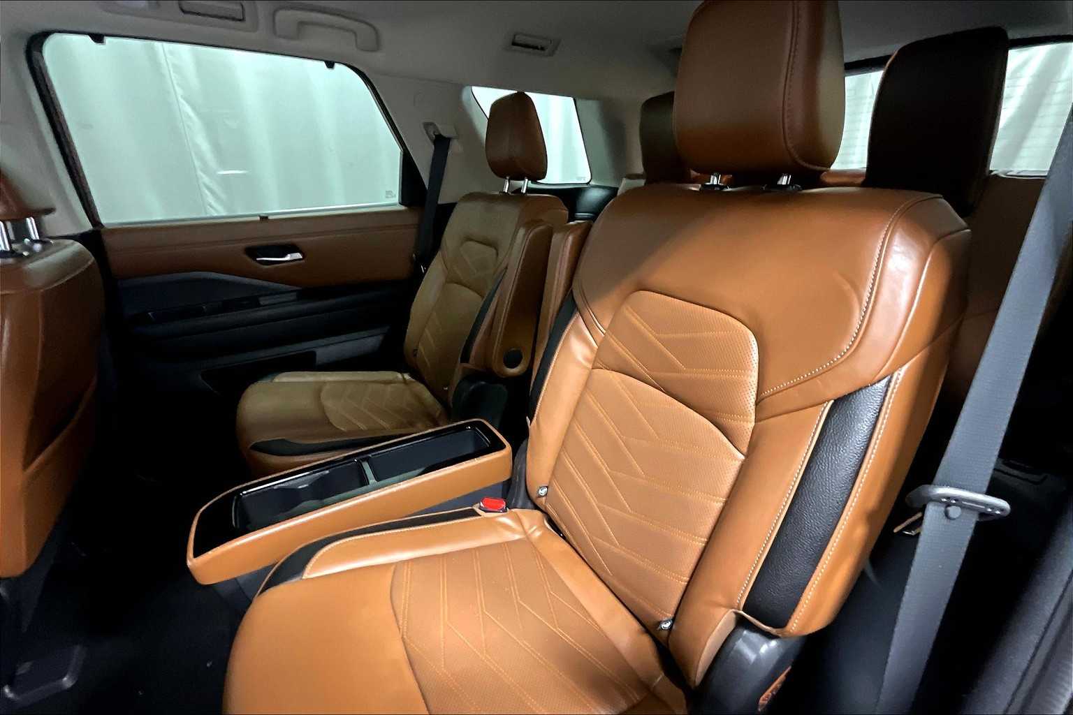 2022 Nissan Pathfinder Platinum - Photo 15