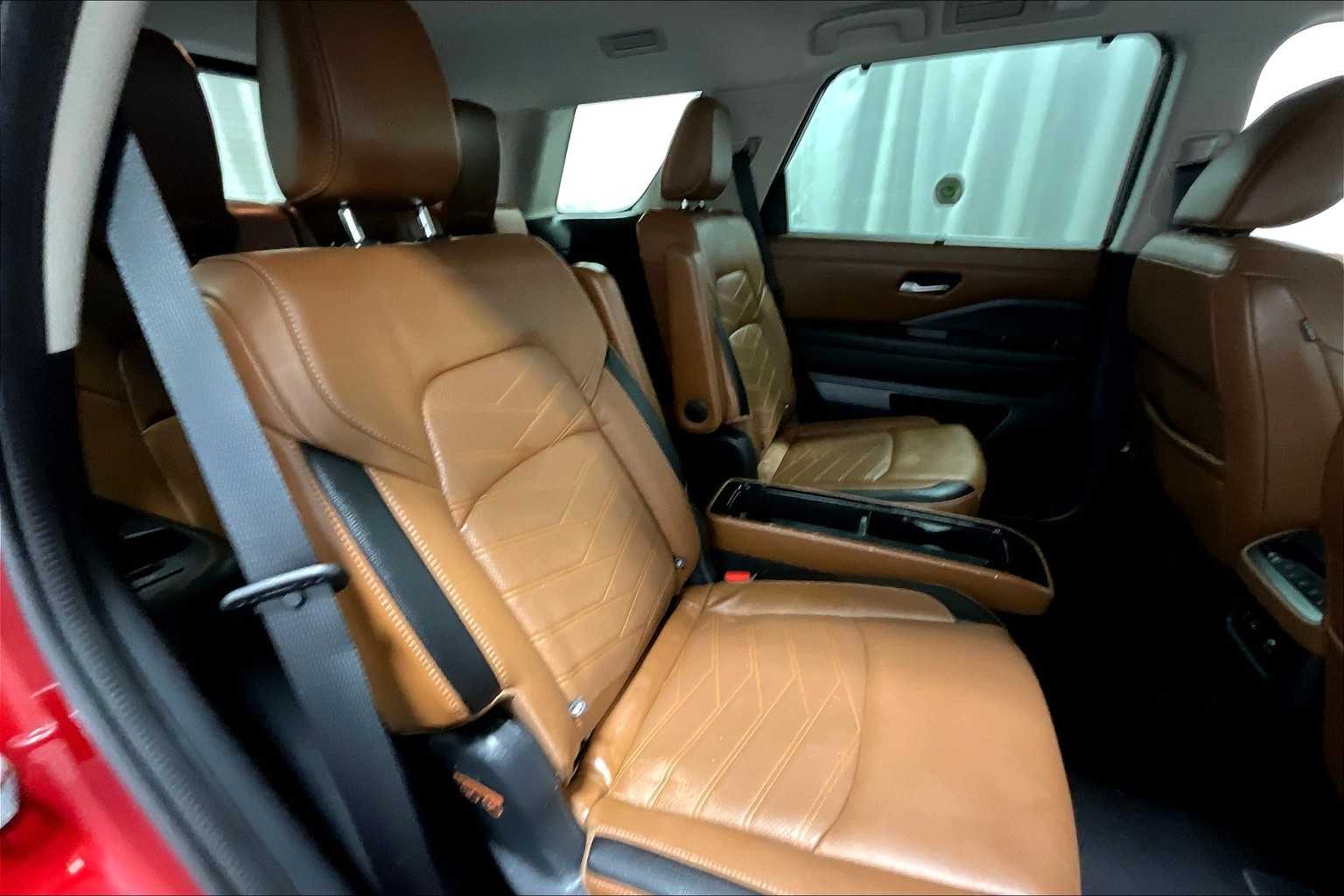 2022 Nissan Pathfinder Platinum - Photo 16