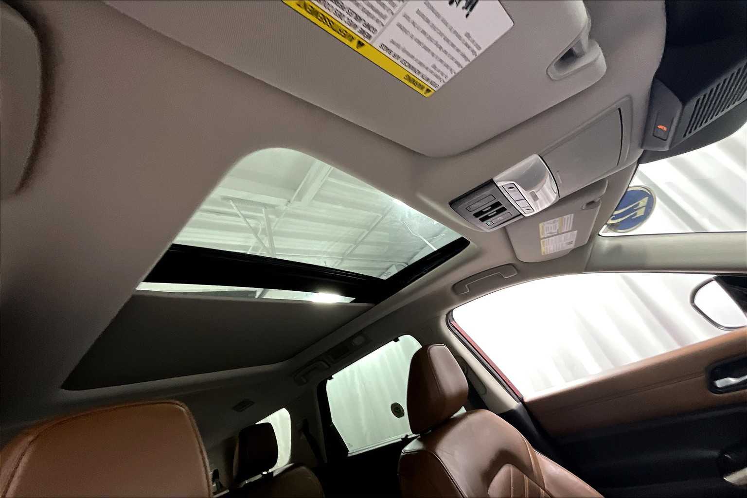 2022 Nissan Pathfinder Platinum - Photo 22