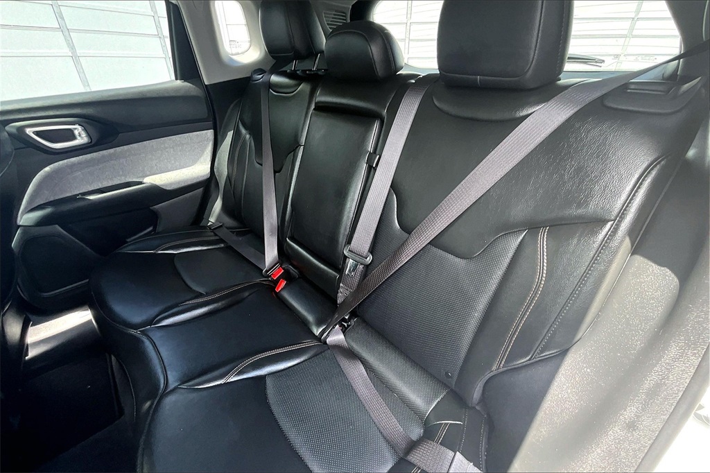 2022 Jeep Compass Latitude Lux - Photo 15