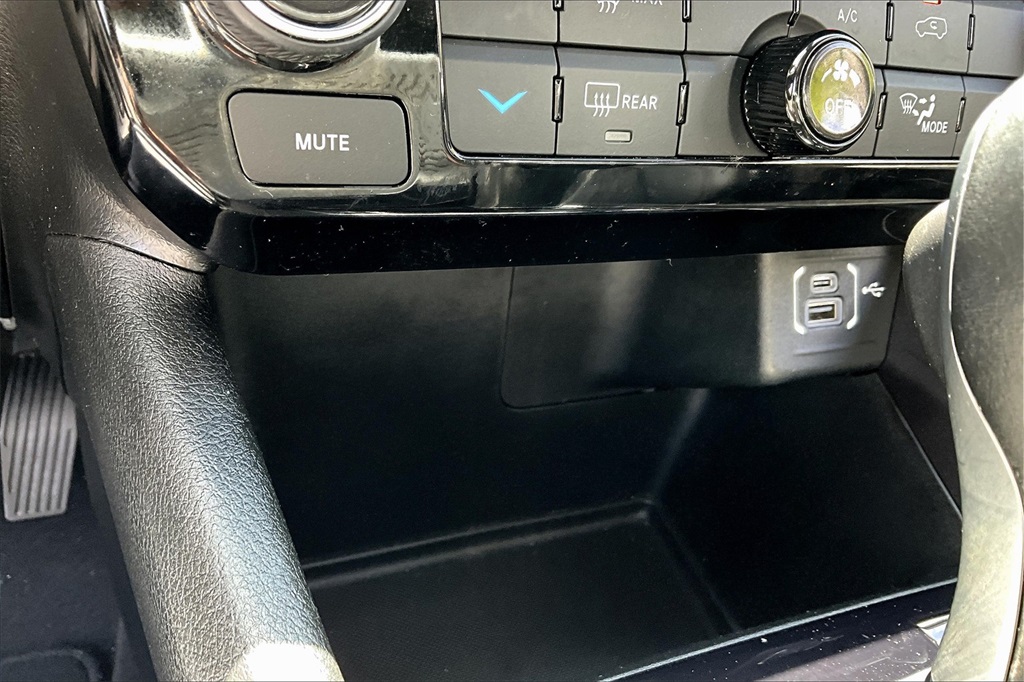 2022 Jeep Compass Latitude Lux - Photo 26