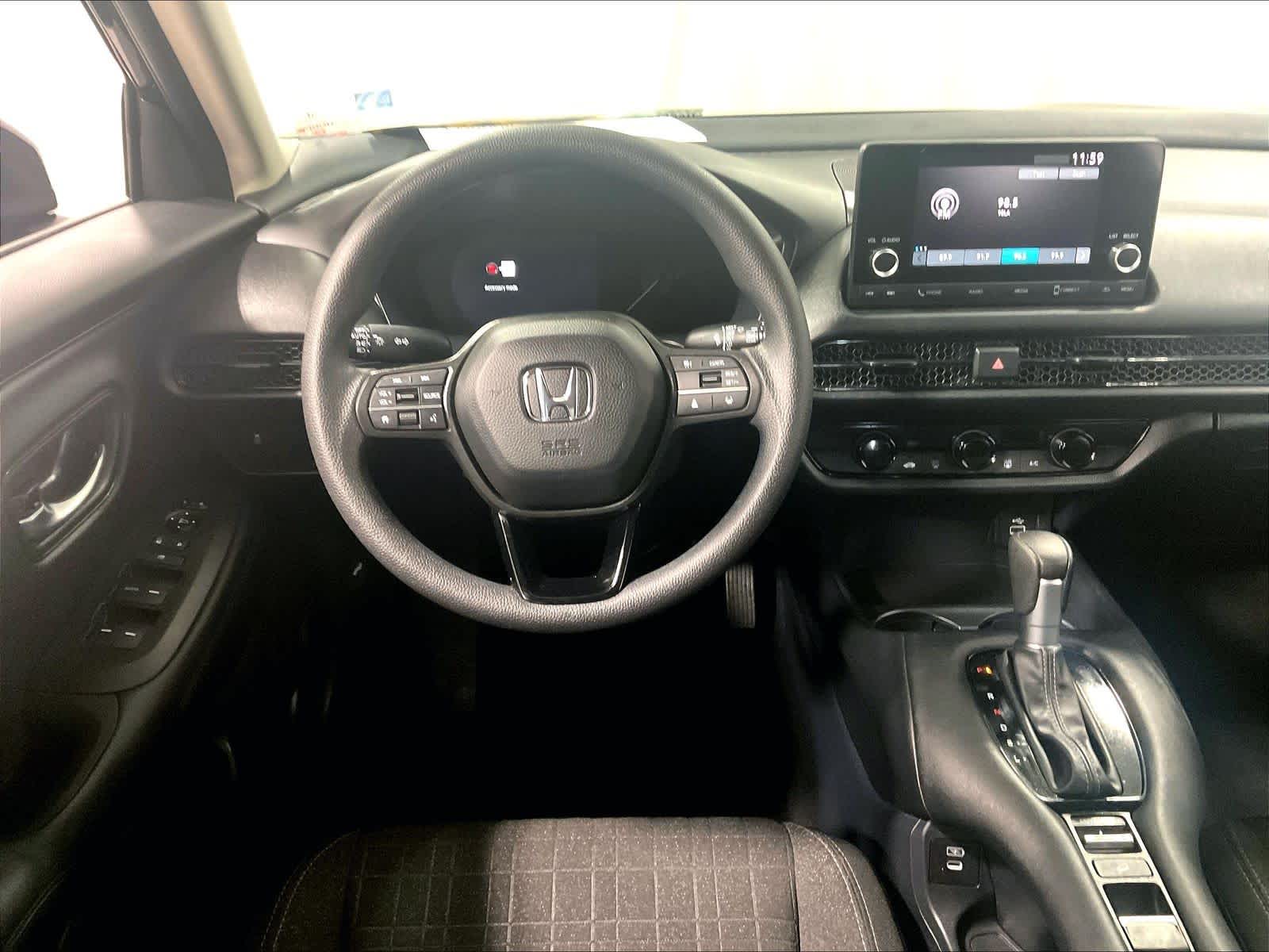 2025 Honda HR-V LX - Photo 17