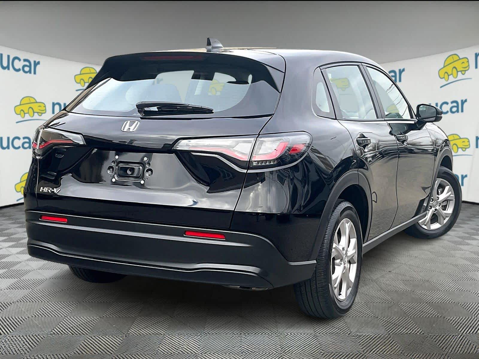 2025 Honda HR-V LX - Photo 6