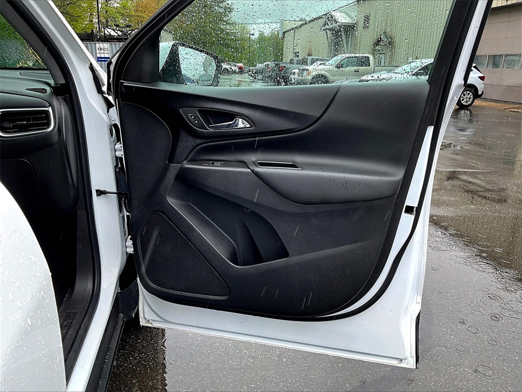 2022 Chevrolet Equinox LT - Photo 12