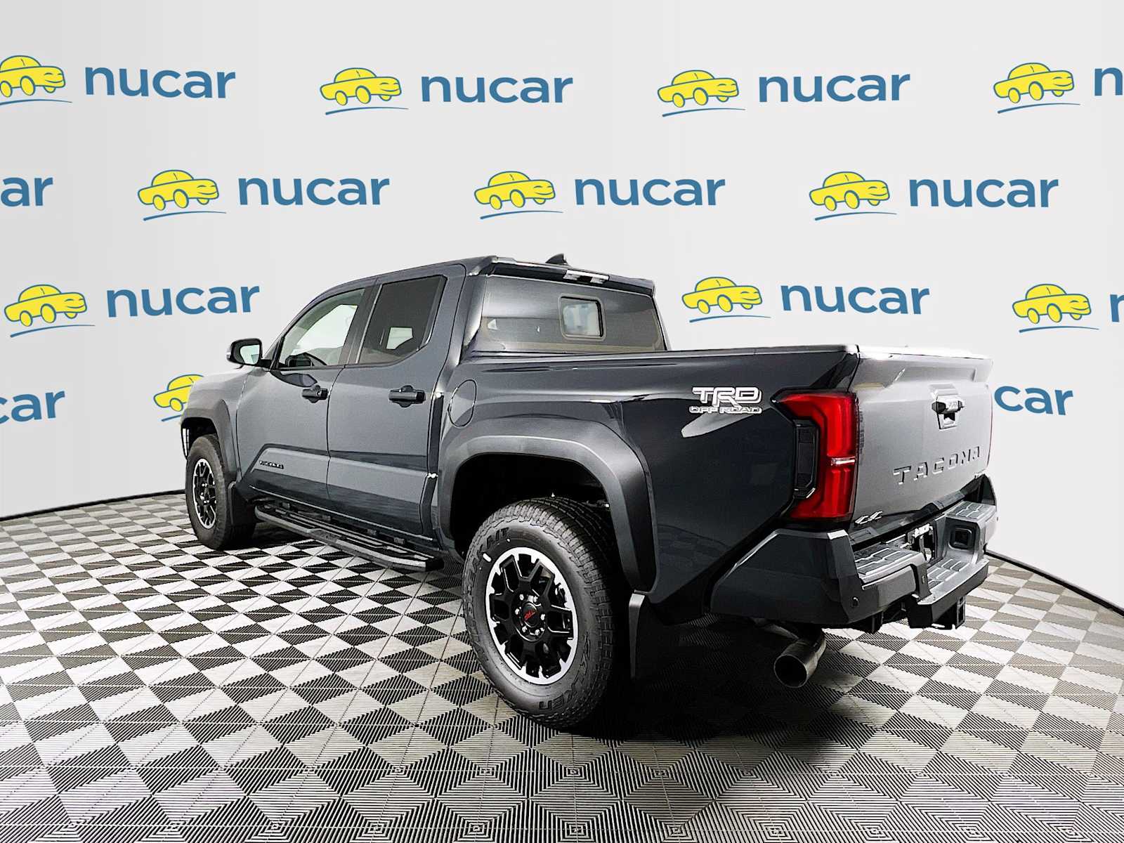 2025 Toyota Tacoma TRD Off Road Hybrid - Photo 4