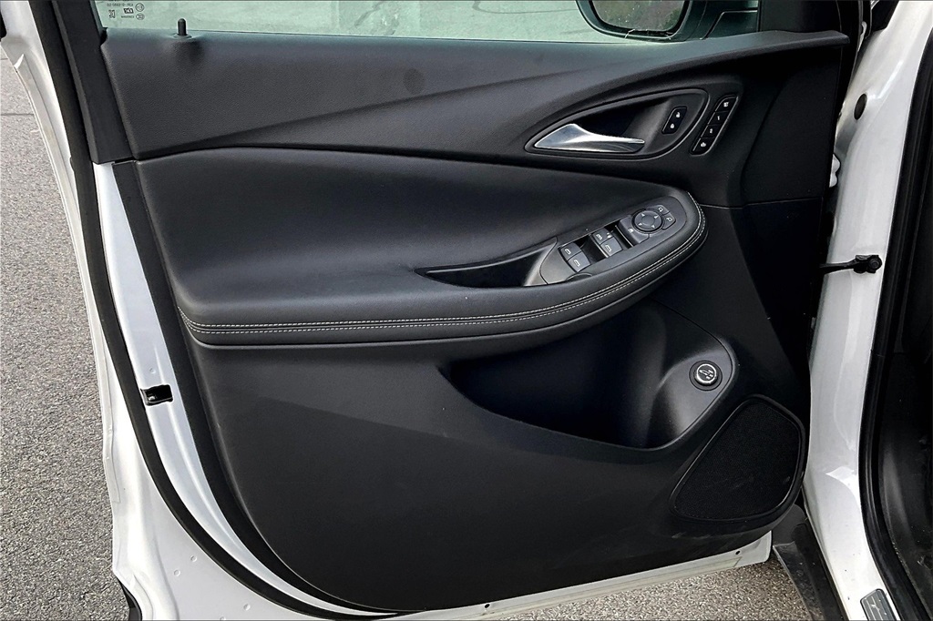2023 Buick Encore GX Essence - Photo 9