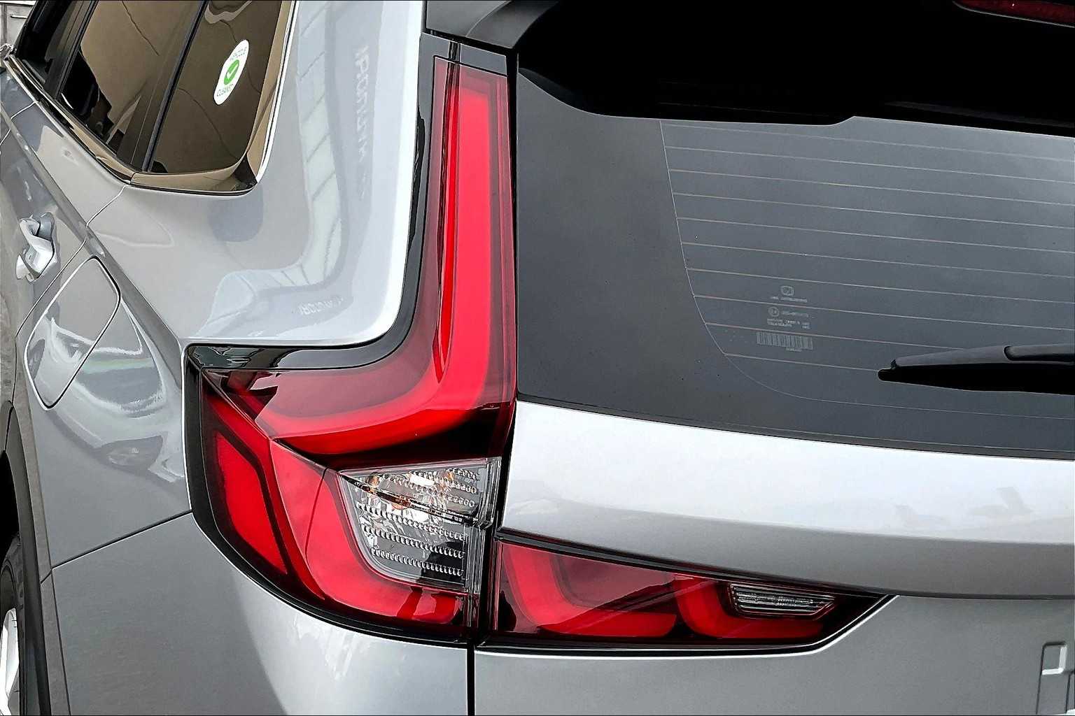 2024 Honda CR-V LX - Photo 33