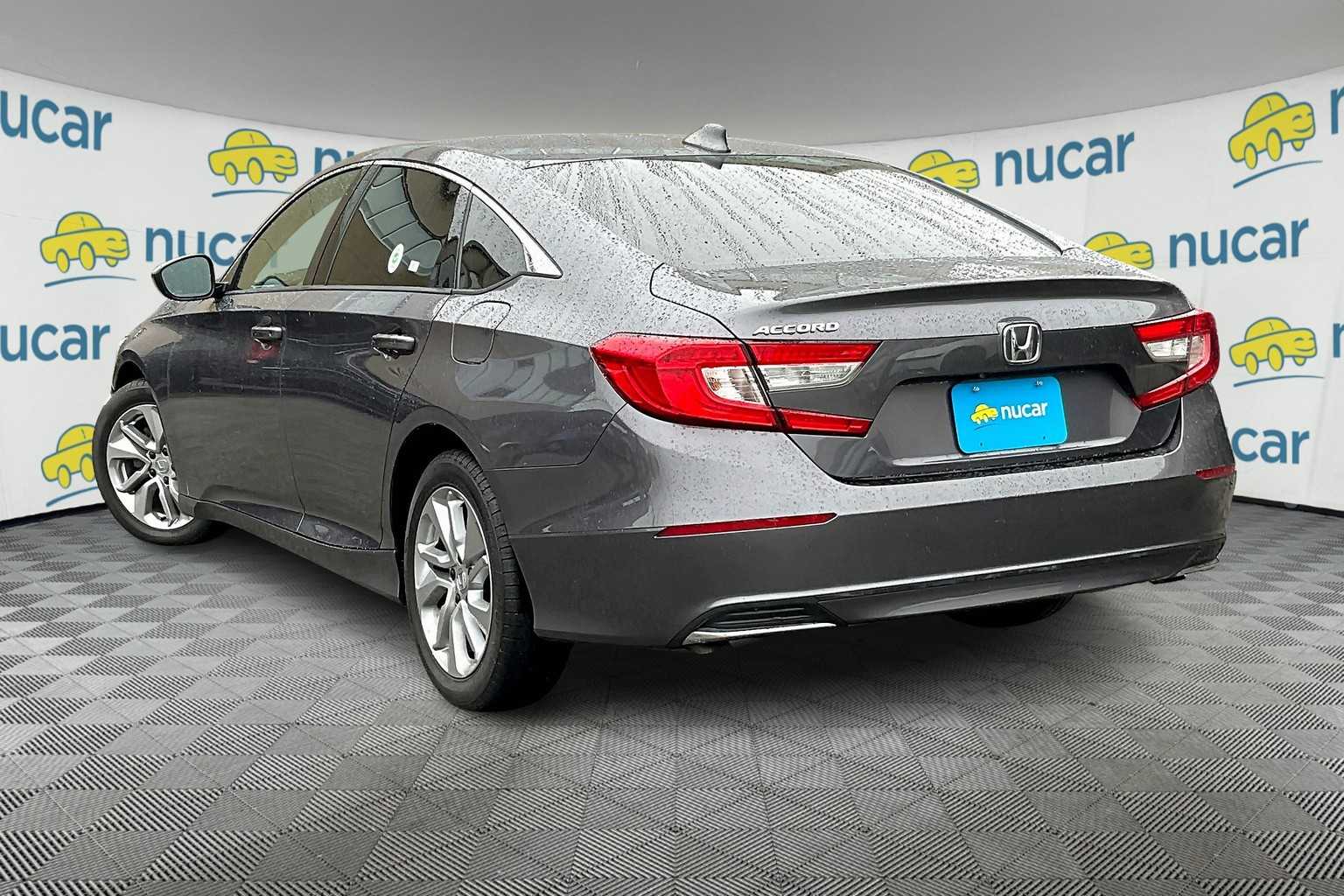 2020 Honda Accord LX - Photo 4
