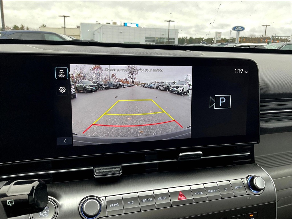 2024 Hyundai Kona SEL - Photo 18