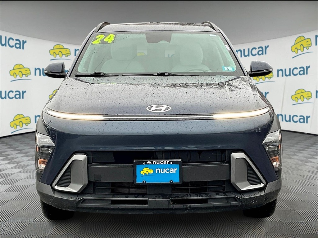 2024 Hyundai Kona SEL - Photo 2