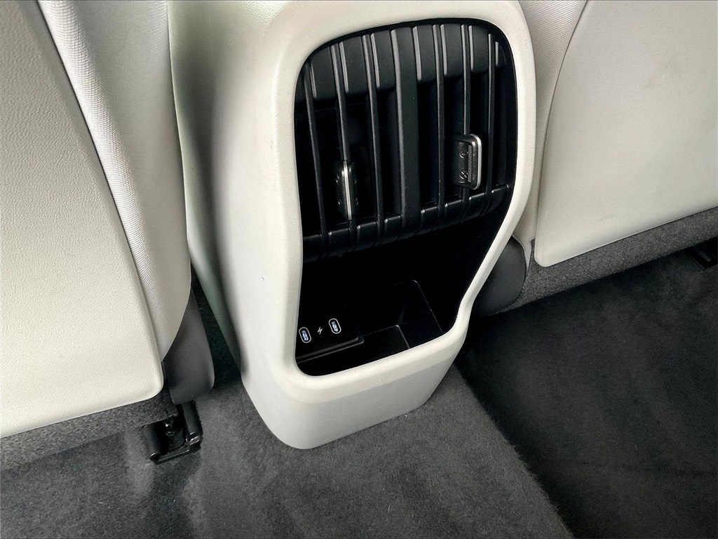 2024 Hyundai Kona SEL - Photo 25
