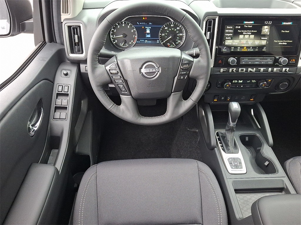 2026 Nissan Frontier SV - Photo 7