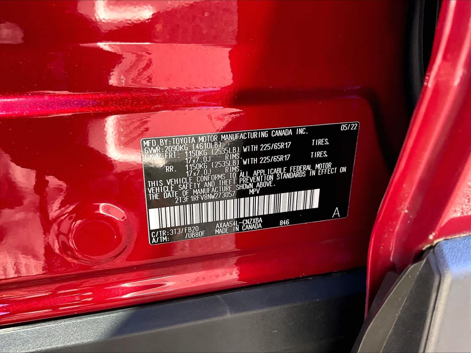 2022 Toyota RAV4 LE - Photo 36