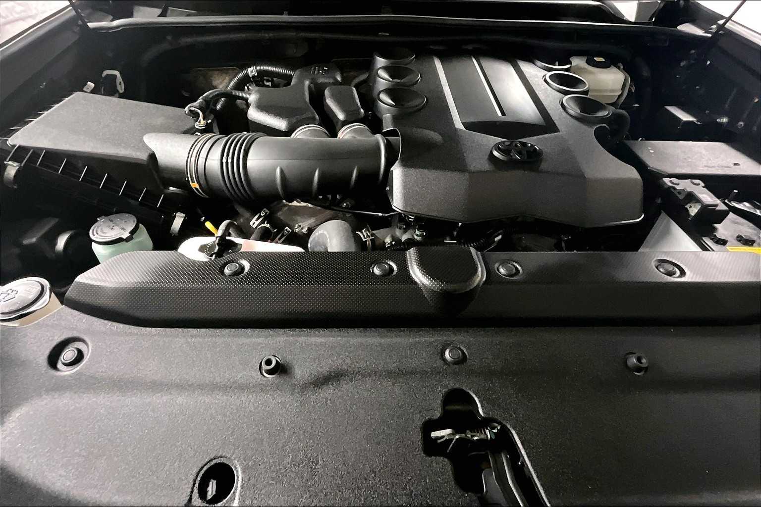 2022 Toyota 4Runner Limited - Photo 29