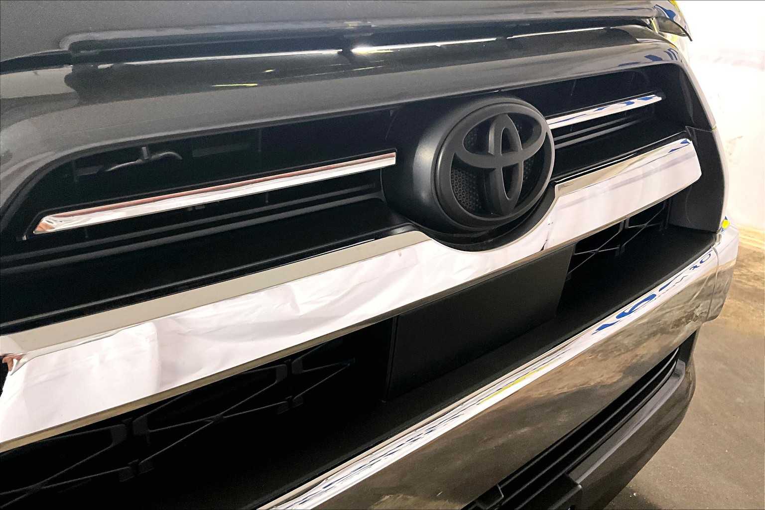 2022 Toyota 4Runner Limited - Photo 31