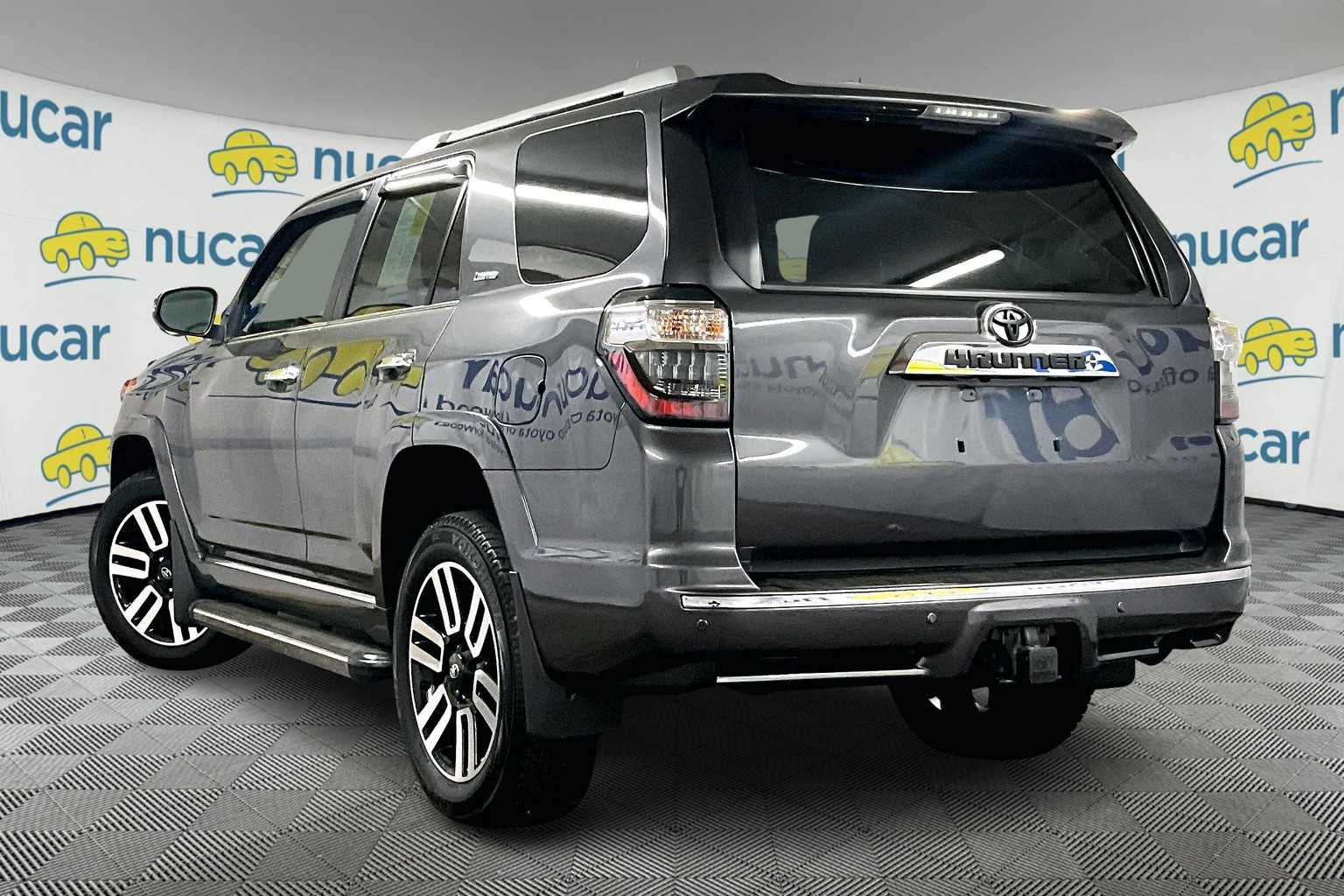 2022 Toyota 4Runner Limited - Photo 4