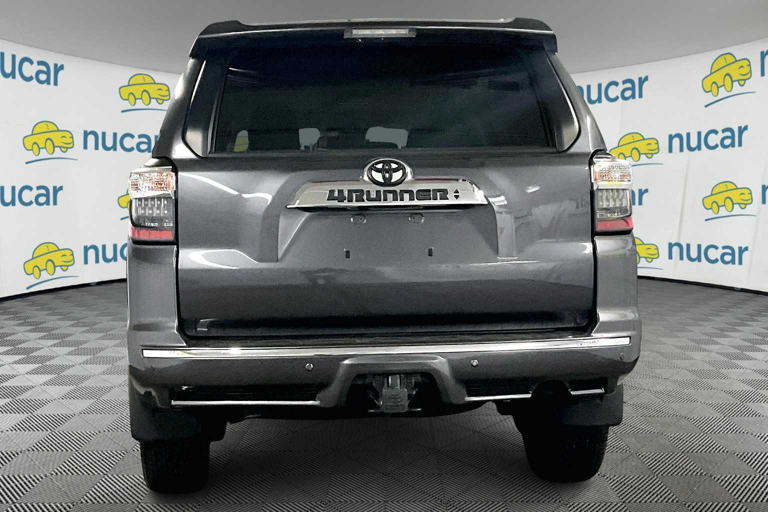 2022 Toyota 4Runner Limited - Photo 5