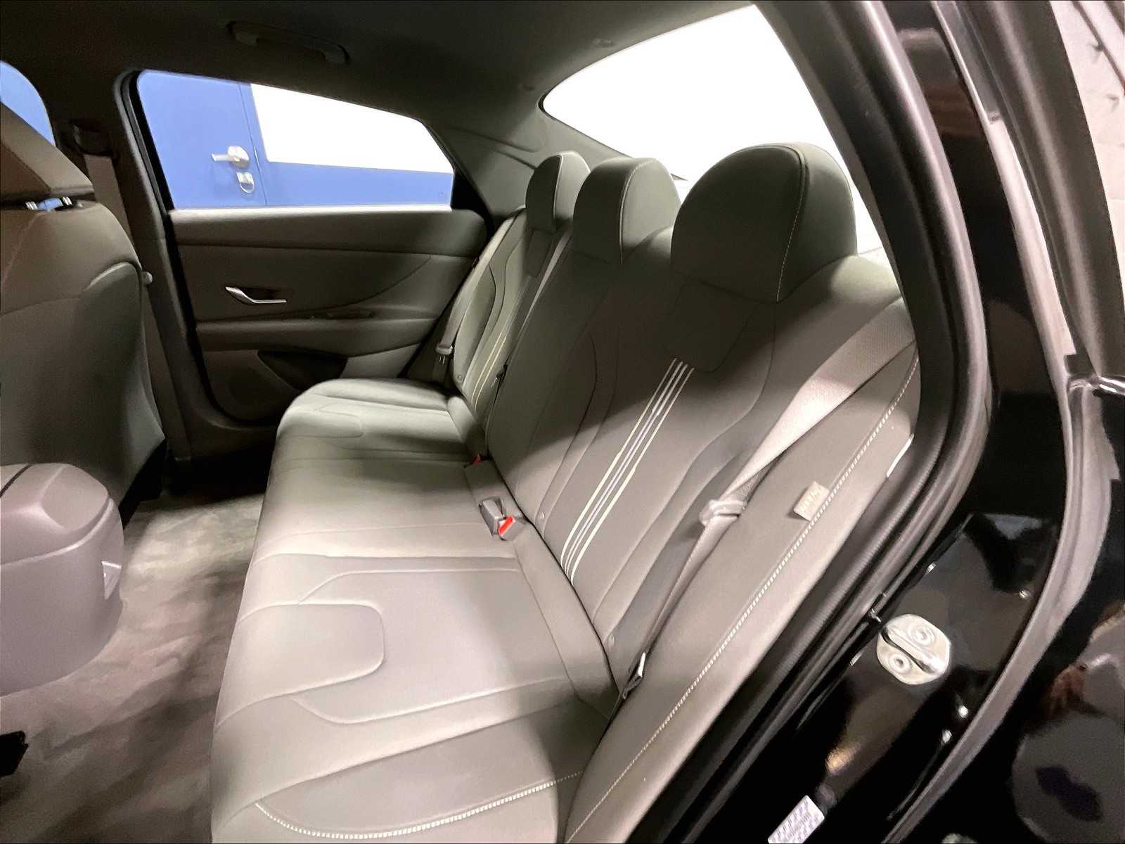 2024 Hyundai Elantra SEL - Photo 15