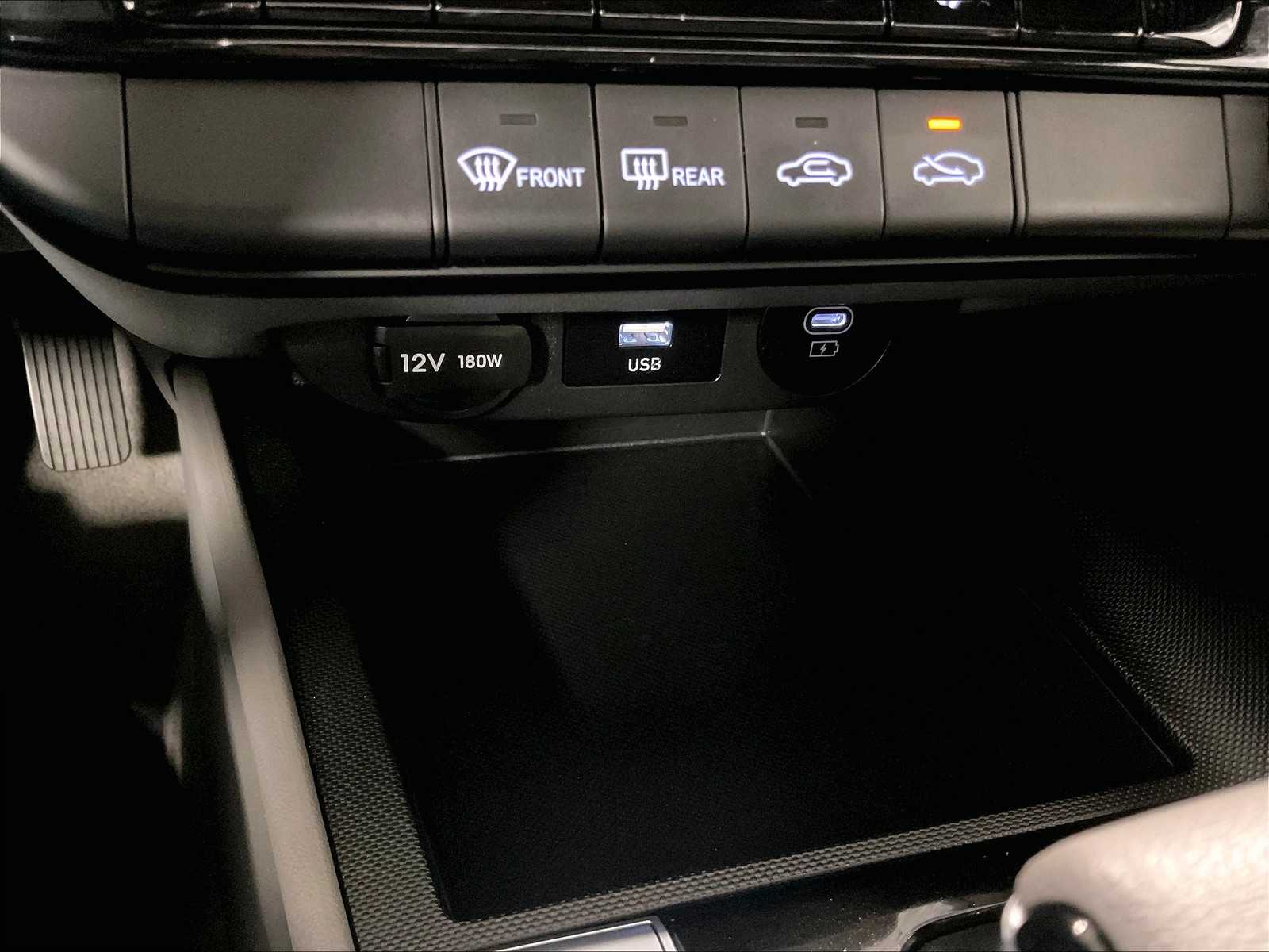 2024 Hyundai Elantra SEL - Photo 26
