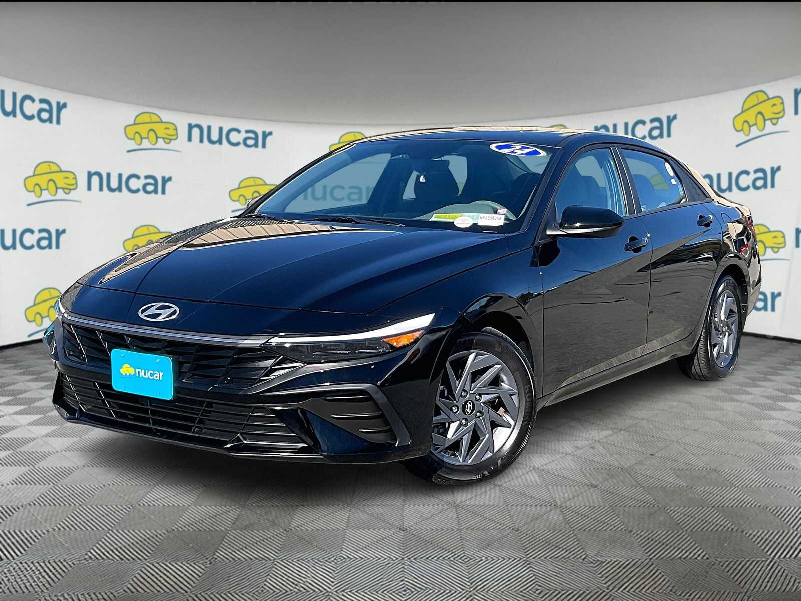 2024 Hyundai Elantra SEL - Photo 3