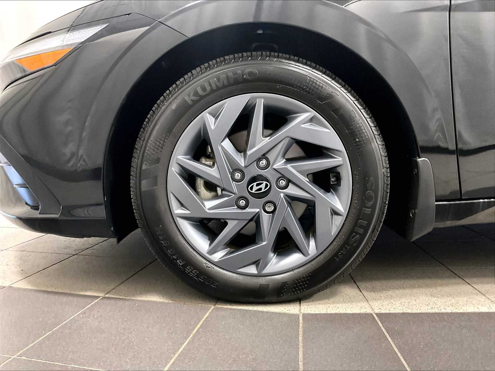 2024 Hyundai Elantra SEL - Photo 7