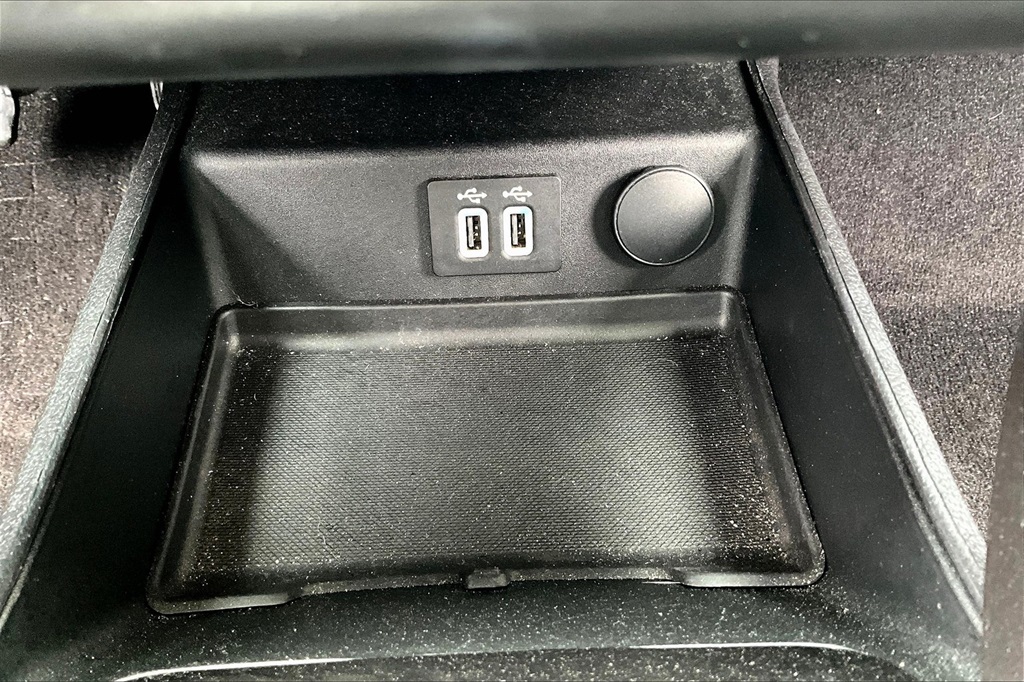 2020 Ford Fusion SE - Photo 27