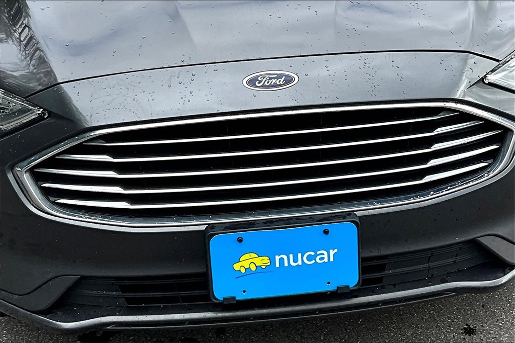 2020 Ford Fusion SE - Photo 31