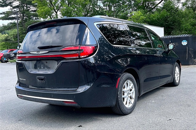 2021 Chrysler Pacifica Touring L - Photo 4