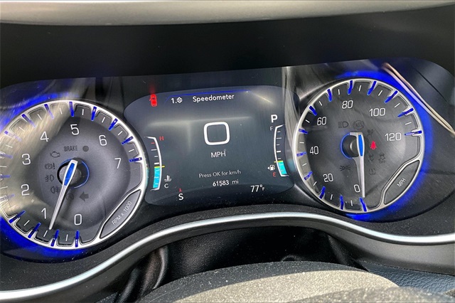 2021 Chrysler Pacifica Touring L - Photo 7