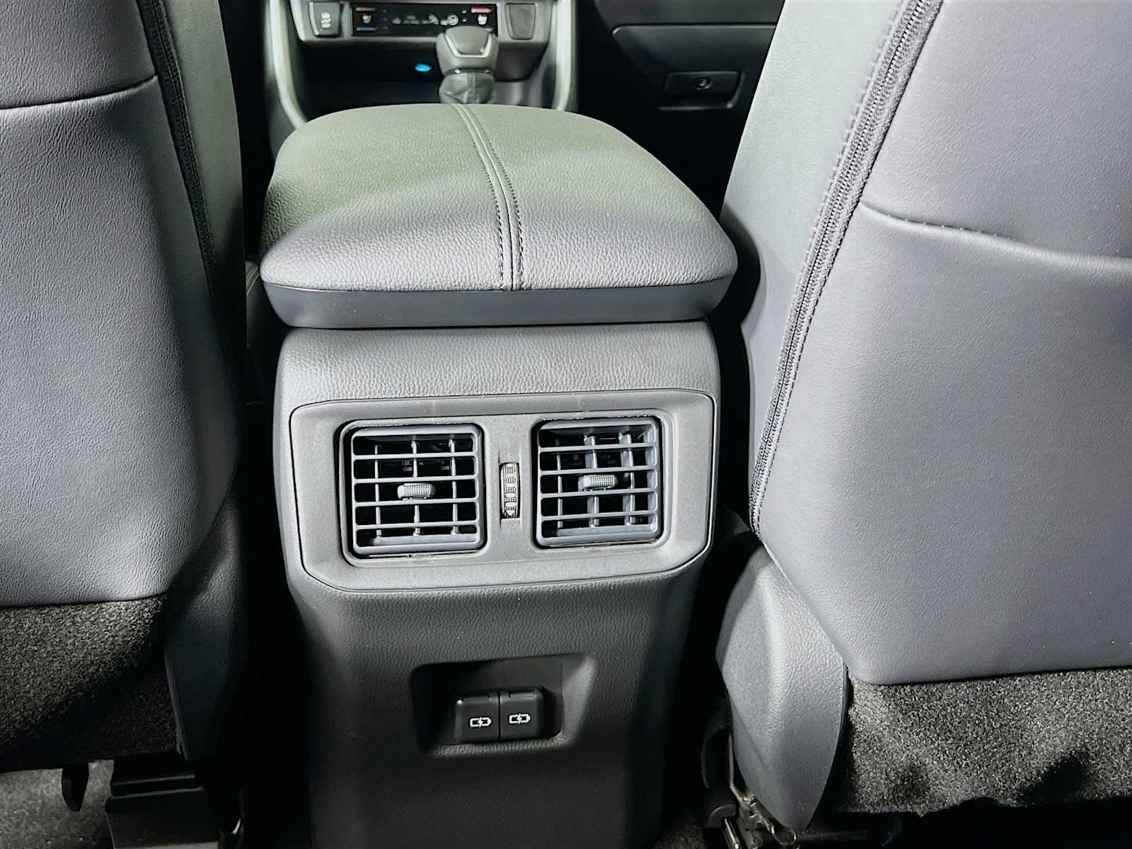 2025 Toyota RAV4 Limited - Photo 14