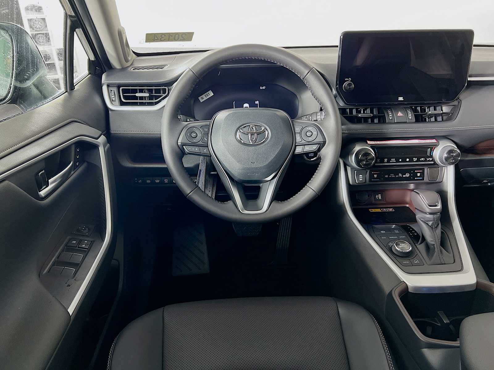 2025 Toyota RAV4 Limited - Photo 15