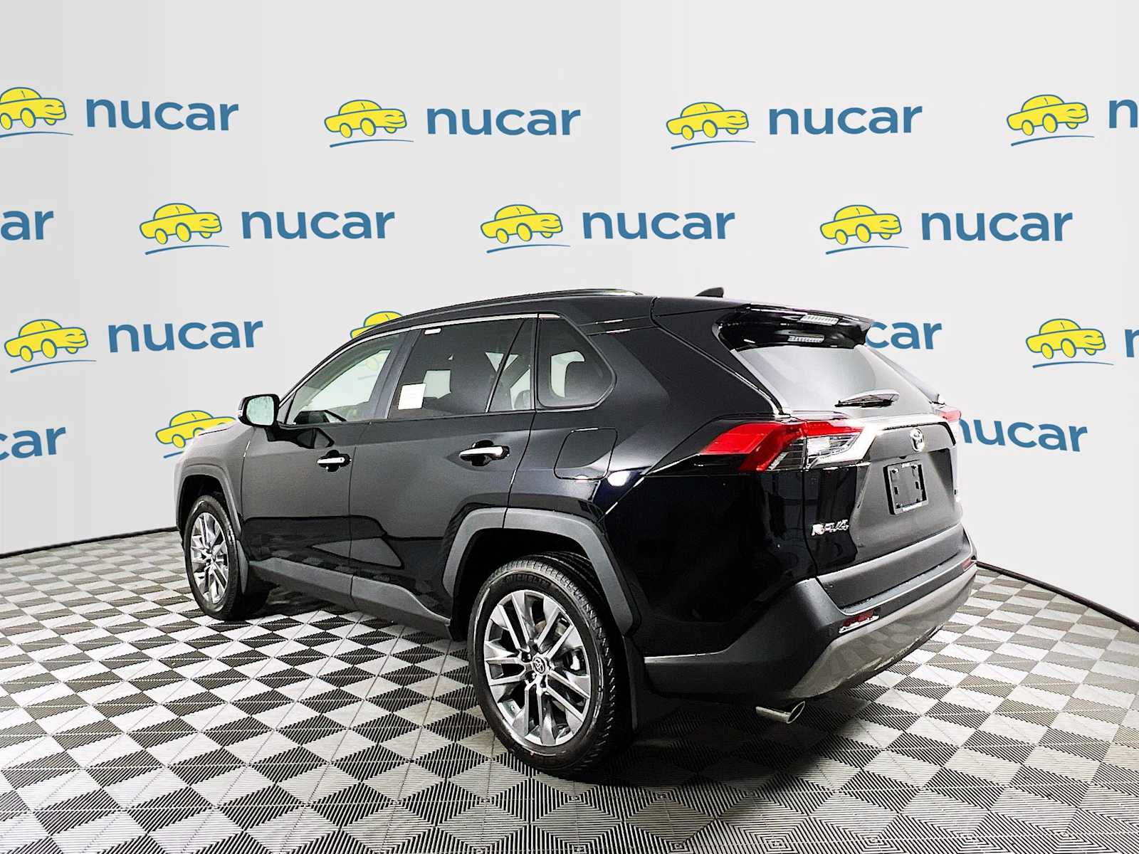 2025 Toyota RAV4 Limited - Photo 4