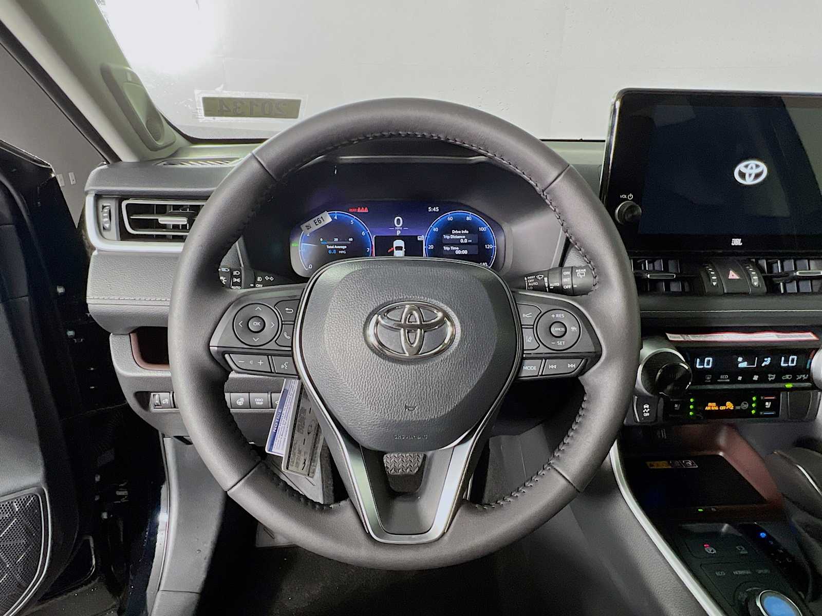 2025 Toyota RAV4 Limited - Photo 7