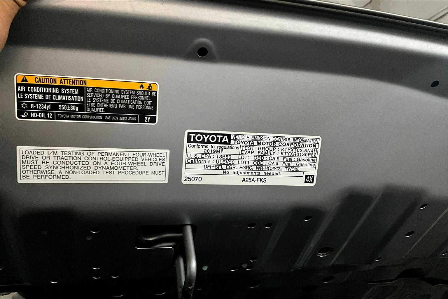 2019 Toyota RAV4 XLE - Photo 34