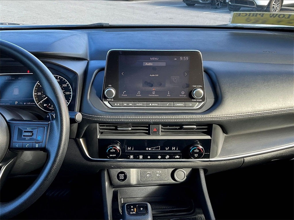 2024 Nissan Rogue SV - Photo 18