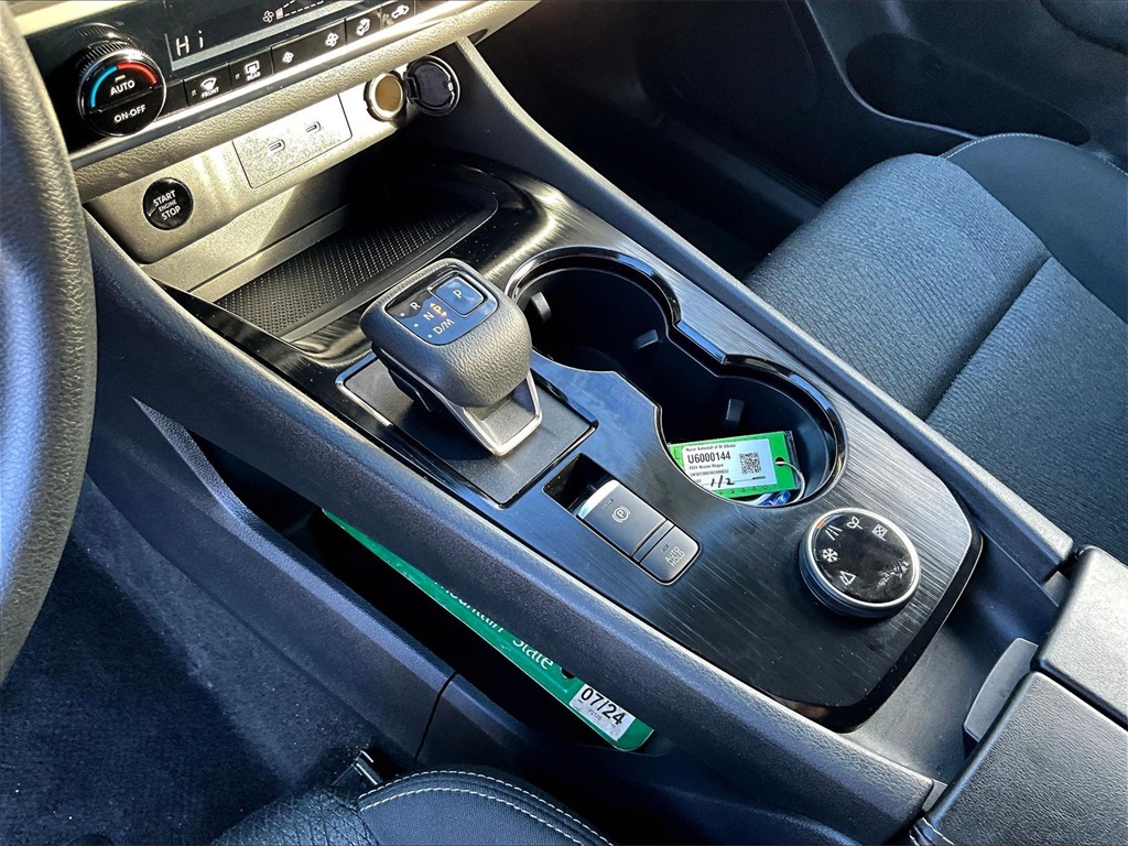 2024 Nissan Rogue SV - Photo 20