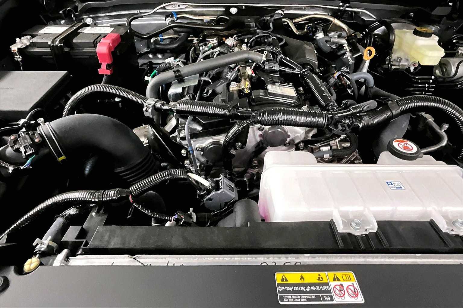 2025 Toyota Tacoma TRD Off Road - Photo 16