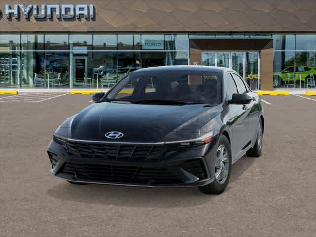 2025 Hyundai Elantra SE - Photo 6
