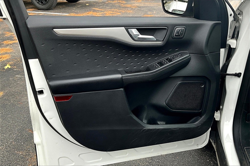 2020 Ford Escape SEL - Photo 9