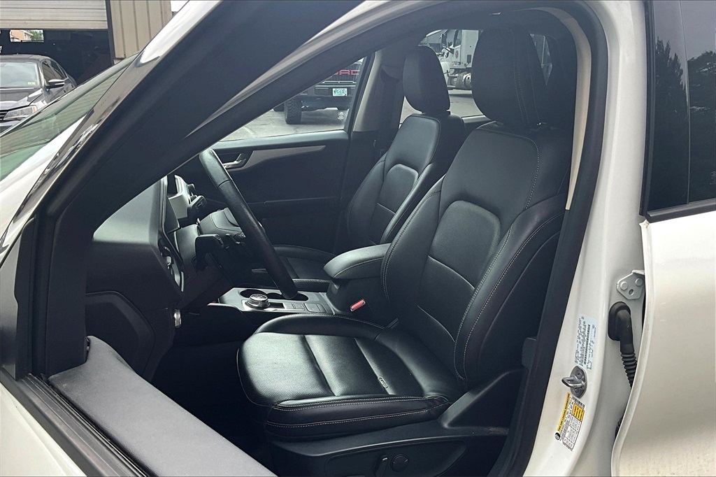 2020 Ford Escape SEL - Photo 10