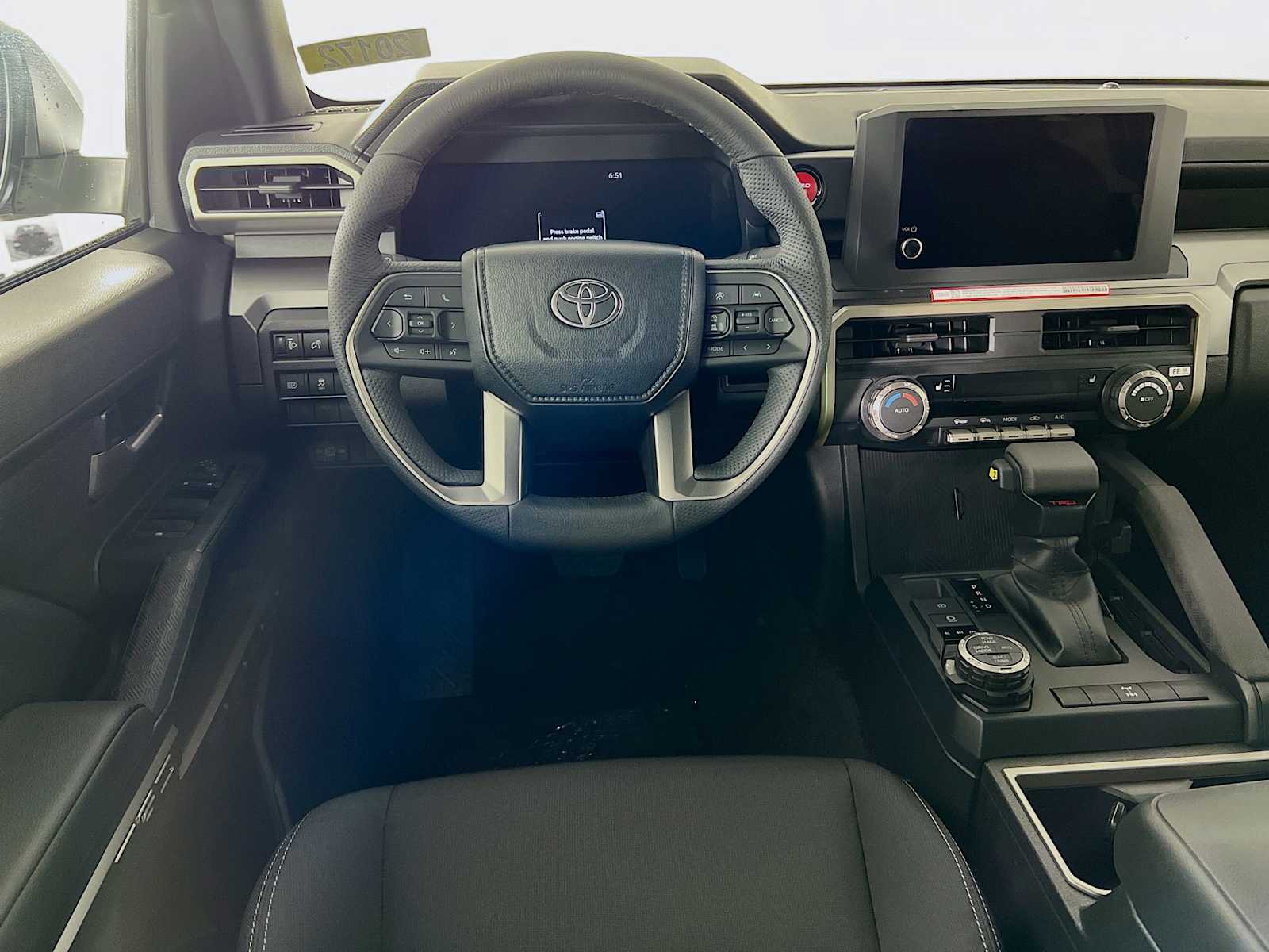 2025 Toyota Tacoma TRD Off Road - Photo 14