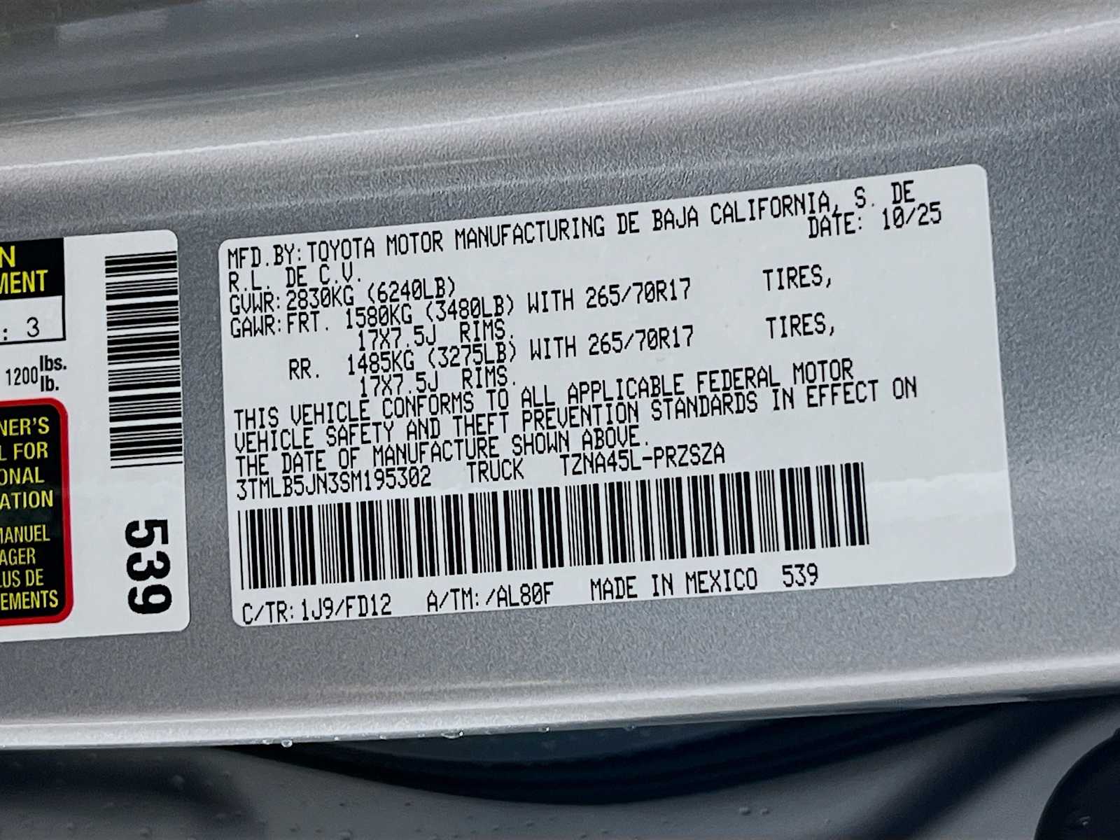 2025 Toyota Tacoma TRD Off Road - Photo 19