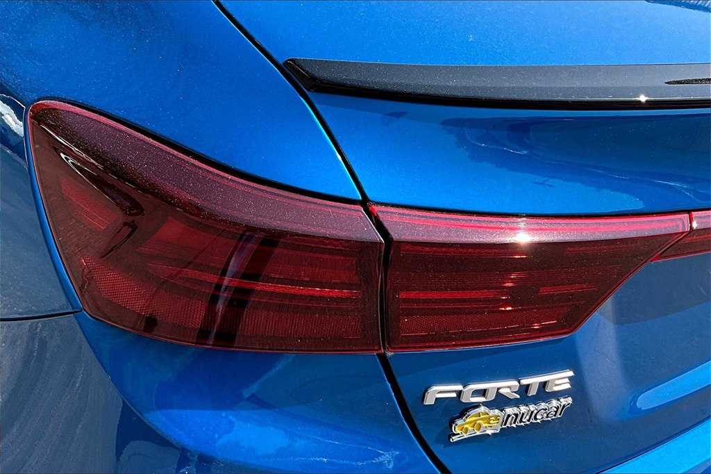 2022 Kia Forte GT - Photo 33