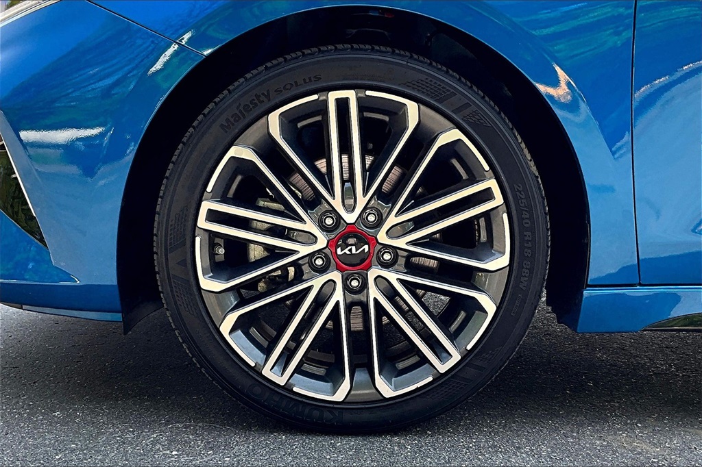 2022 Kia Forte GT - Photo 7