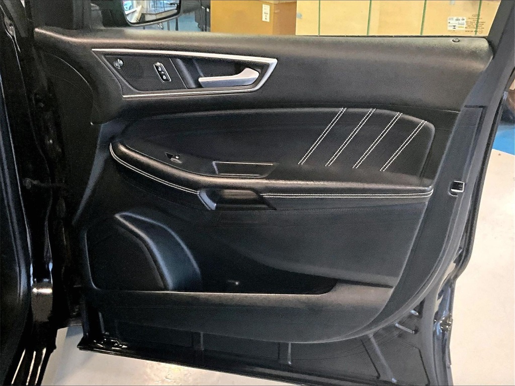 2022 Ford Edge ST - Photo 12