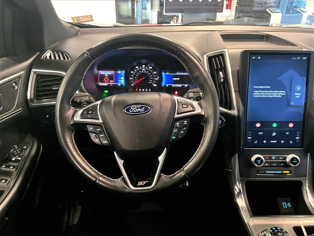 2022 Ford Edge ST - Photo 17