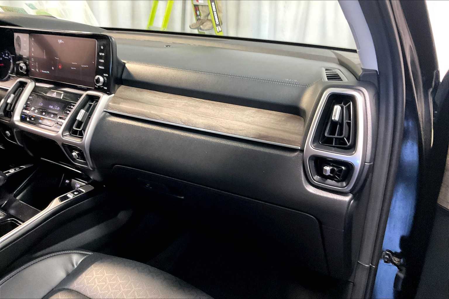 2023 Kia Sorento X-Line S - Photo 13